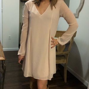 NWT BCBGeneration Blush Long-Sleeve V-neck Dress
